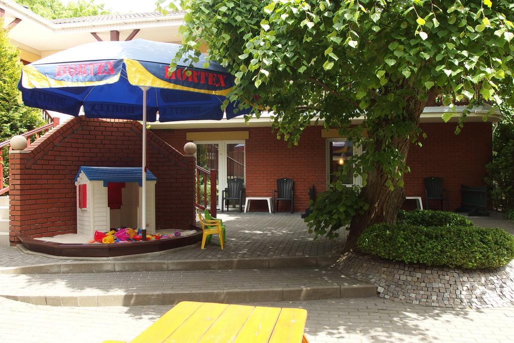 Patio Apartamenty I Pokoje Niechorze Dış mekan fotoğraf