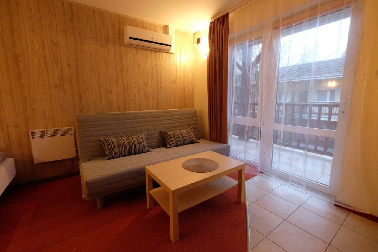 Patio Apartamenty I Pokoje Niechorze Dış mekan fotoğraf